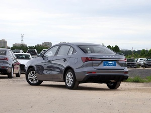 Autos Nuevos Baratos al por Mayor Hechos en China, Rongwei <span class=keywords><strong>I5</strong></span> Modelo 2026, 1.5L CVT Edición de Lujo, Volante a la Izquierda, Gasolina con Techo Corredizo - Product Image 4