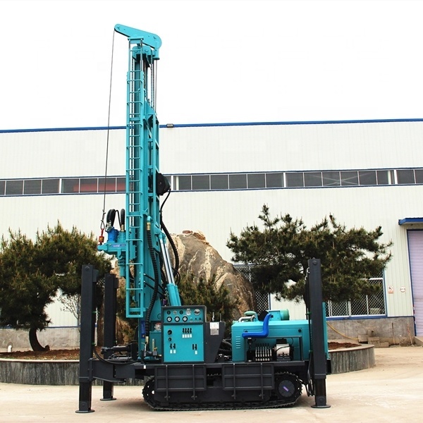 Crawler-Mounted Rotary Drilling Rig DR-232