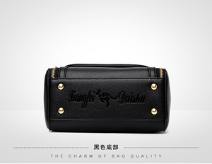 Hot Sale Classic Shoulder Bags Fashion Ladies Handbags Classic Large Capacity Messenger Bags Luxury Women's Bags - Product Image 4