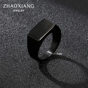 แหวนเรียบง่ายสำหรับผู้ชายจากโรงงานผลิตเครื่องประดับ  วัสดุสแตนเลส ชุบทอง/ดำ/เงิน  เครื่องประดับแฟชั่น ของขวัญ ไทเทเนียม - Product Image 3