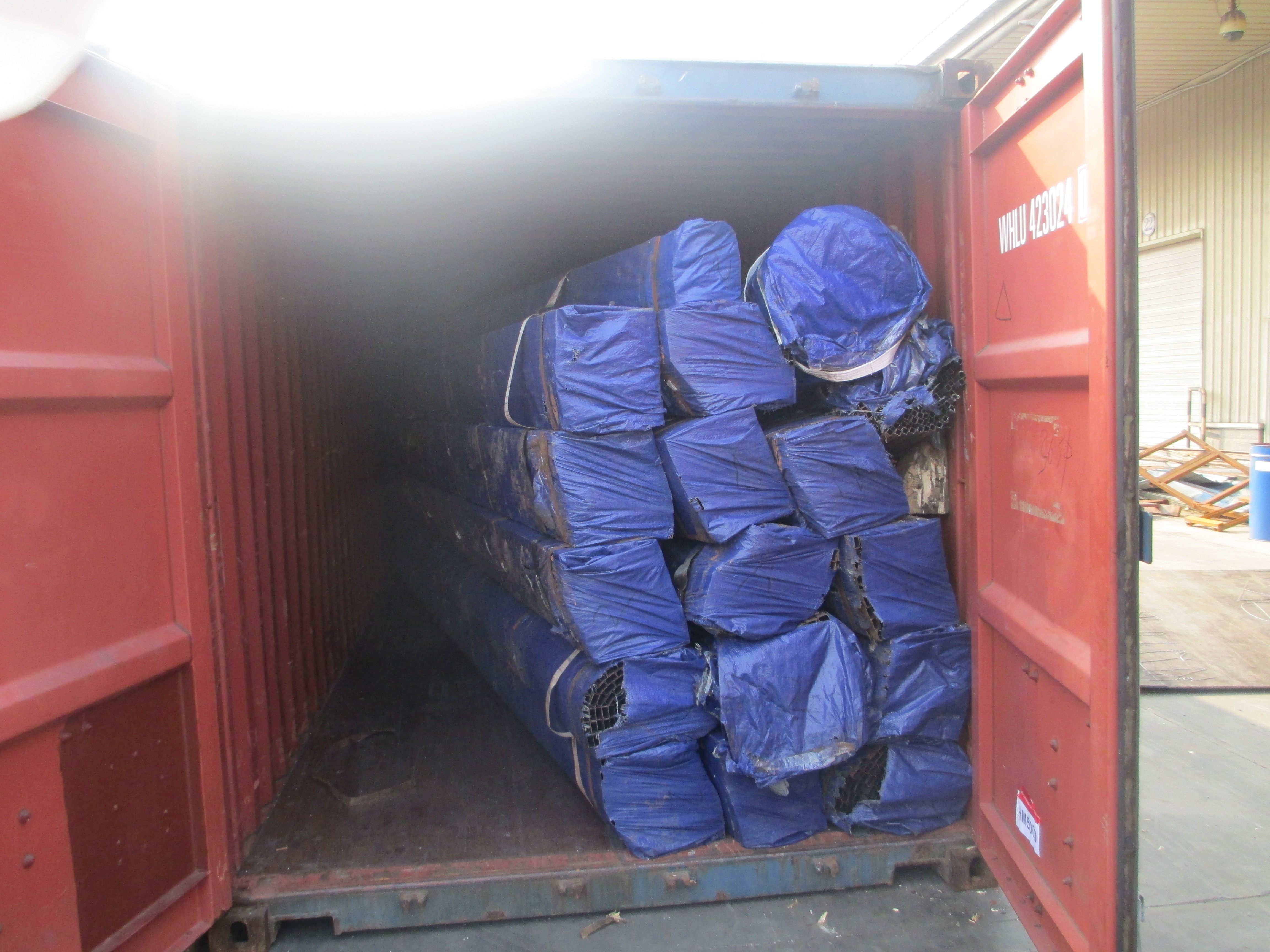 MS ERW Welded Carbon Steel Pipe Black ASTM A53 / BS 1387 Carbon 16mm