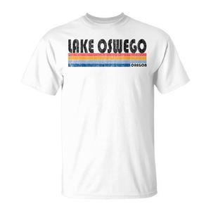 T-shirt Lake Oswego Oregon dal design vintage retrò, unisex, girocollo, manica corta, stampa serigrafica - Product Image 1