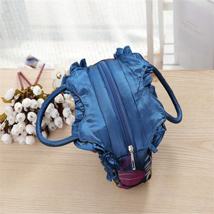 PLAYMAX Bolso de Mano Clásico y Elegante para Mujer, Color Sólido, con Correa de Cadena Magnética y Encaje, Forro de Poliéster, 1L - Product Image 4