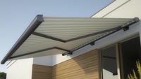 Personnalisé extérieur manuel rétractable toit Patio auvent pergola pleine cassette auvent bras pliant fenêtre pare-soleil utilisation de jardin
