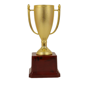 حفل رياض الأطفال يكرم الكأس الذهبي الصغير لعبة الأطفال جائزة الدعائم الصغيرة مصنع الجملة الجوائز الرياضية البلاستيكية - Product Image 3