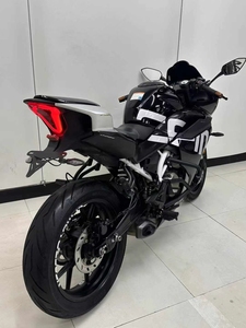 Motocyclette <span class=keywords><strong>d</strong></span>'<span class=keywords><strong>occasion</strong></span> à essence Spring SR250 avec injection électronique, refroidissement par eau, équipée <span class=keywords><strong>de</strong></span> ABS - Product Image 6