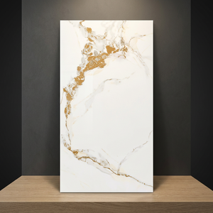Carreaux de porcelaine italiens Statuario blancs 600x1200mm, surface polie pour une décoration intérieure élégante - Product Image 1