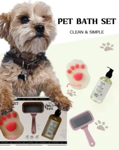 अनुकूलित पालतू स्नान सेट में कुत्तों और बिल्लियों के लिए बॉडी वॉश ब्रश बाथ स्पंज प्राकृतिक सफाई पालतू उपहार किट शामिल है