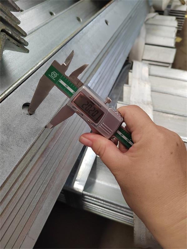 30 x 30 x 3 Steel angle iron