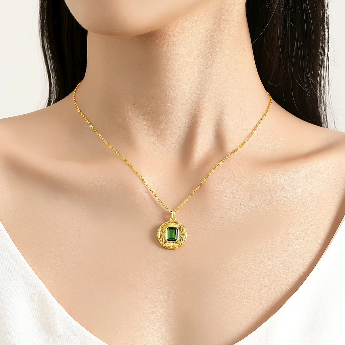 Gioielli classici in oro di lusso stile Dubai regalo da sposa 18K oro naturale smeraldo ciondolo in pietra preziosa