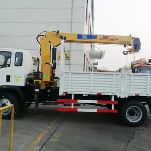 الصينية العلامة التجارية SQ5SK2Q شاحنة لرفع الأدوات الثقيلة 5 طن منخفضة السرير شاحنة مع رافعة