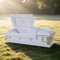 Cercueil métallique blanc de luxe de style américain, couvercle semi-couchette, broderie mains en prière, intérieur blanc, pour enterrement d'adulte (vente en gros)