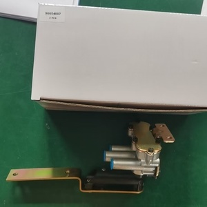 Vanne de nivellement 90054007 1118884-1, vanne de contrôle de niveau de suspension pneumatique pour pièces détachées de camions lourds européens et remorques - Product Image 3