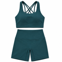 Ensemble de sport 2 pièces pour femme avec logo personnalisé, soutien-gorge de sport croisé et short cycliste taille haute sans couture avant, idéal pour le yoga et la gym