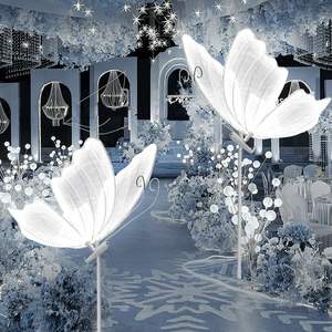 Lámpara LED Colgante de Metal LANJO, Romántica y Moderna, para Decoración de Bodas y Fiestas al Aire Libre, con Clasificación IP65, Alimentación por CA, Mariposa Gigante - Product Image 6