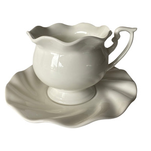 Tasses et soucoupes à café en céramique créatives rétro européennes, simples, blanches, à dentelle, pour latte et thé - Product Image 1