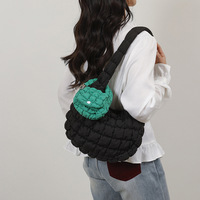 Nouveau portefeuille à fermeture éclair matelassé mignon porte-monnaie matelassé moelleux bouffant petite pochette à monnaie porte-clés Mini sac bouffant