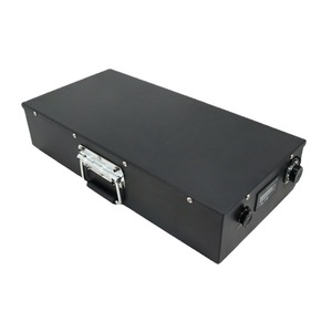 Paquete de Baterías de Iones de Litio de 48V 35Ah para Barcos con Pantalla Digital y Asa - Product Image 2