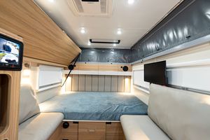 Caravane moderne de luxe de style européen, légère, tout-terrain, avec système de divertissement, pour le <span class=keywords><strong>camping</strong></span> en plein air - Product Image 4