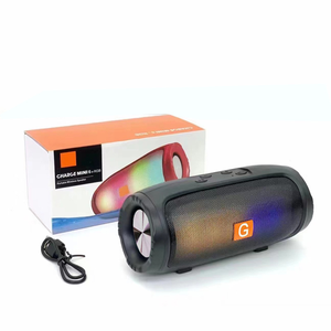 Enceinte sans fil portable avec double subwoofer et basses puissantes, design étanche pour les voyages en extérieur et les fêtes - Product Image 6