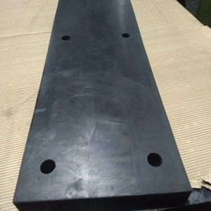 Barras Elevadoras de Goma de Alto Impacto Sakar RubTech (60/80 Shore) para Protección de Carcasas de Molinos, Elevación de Medios y Corte Personalizado - Product Image 3