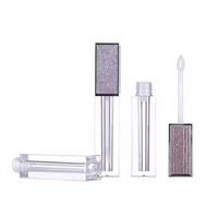 Vente en gros de 3ml d'autocollant brillant vide en plastique contenant de brillant à lèvres emballage cosmétique tube de brillant à lèvres