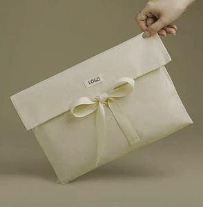 حقيبة تغليف قطنية ناعمة عالية الجودة بتصميم مخصص على شكل ظرف للحماية من الغبار، كيس قطني قابل لإعادة التدوير على شكل ظرف مع طية - Product Image 2