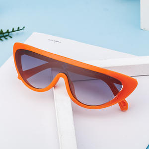 Nuevas gafas de sol de moda con forma de ojo de gato para mujer, montura negra, lentes de PC, protección UV400, gafas deportivas para exteriores - Product Image 2