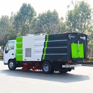 Haute performance Isuzu Howo Faw 4X2 camion <span class=keywords><strong>de</strong></span> nettoyage <span class=keywords><strong>de</strong></span> <span class=keywords><strong>rue</strong></span> 5CBM balayeuse d'aspiration <span class=keywords><strong>de</strong></span> poussière sous vide avec <span class=keywords><strong>bon</strong></span> prix <span class=keywords><strong>de</strong></span> <span class=keywords><strong>pompe</strong></span> à moteur à vendre - Product Image 4