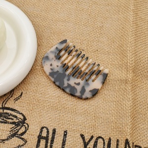 Peigne à cheveux en acétate pour femmes, petit peigne de poche, peigne de voyage portable, accessoire capillaire minimaliste - Product Image 6