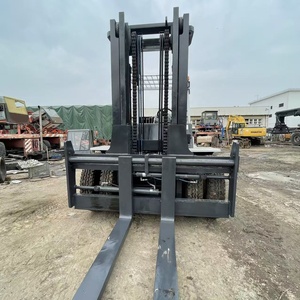 Montacargas TCM japonés usado de 10 toneladas a precio económico con motor diésel Isuzu 6BG1, pocas horas de uso, excelente estado, originalmente fabricado en Japón. - Product Image 4