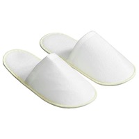 Pantoufles d'hiver unisexes jetables en tissu doux imprimé, confortables pour spa, hôtel et extérieur, prix d'usine, vente en gros