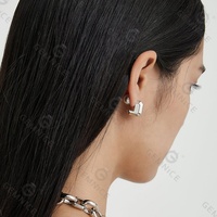 Gemnel bijoux de mode personnalisés dames 18K plaqué or avant perle bouchon dos clou grosses boucles d'oreilles en laiton