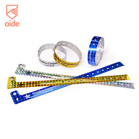 Bracelets personnalisés imperméables jetables en plastique brillant holographique pour événements et fêtes