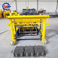 Petite machine mobile de fabrication de blocs QT 40-3A, machine à briques à ponte