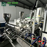 Ligne de production de tuyaux d'aspiration renforcés en spirale en PVC |   Machine d'extrusion de tuyaux hélicoïdaux en PVC pour le drainage et la collecte des poussières