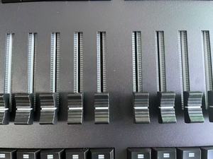 MA3 OSC công nghệ cao giao diện điều khiển: Midi 154 nút tương tác, 18 rgp Faders, 5 xoay knobs - Product Image 3