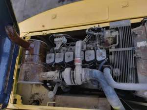 KOAMTSU PC200 Mini-pelle hydraulique sur chenilles d'occasion de marque japonaise avec moteur Kubota Mitsubishi à usage intensif Pompe de 5 à 20 tonnes 1 à 2 unités - Product Image 6