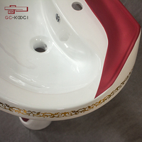 Vente chaude Design Moderne Rouge Sanitaire Salle De Bains Lavabo Ovale Lavabo Piédestal Bassin Monotrou Robinet Montage pour Hôtels