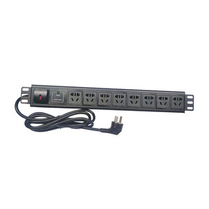 ปลั๊กพ่วงป้องกันไฟกระชาก 8 ช่อง แบบ PDU 1U ขนาด 19 นิ้ว สำหรับติดตั้งบนแร็ค พร้อมฝาครอบป้องกันสวิตช์  วัสดุอลูมิเนียมอัลลอยด์ 10A 2500W สำหรับแร็คเซิร์ฟเวอร์/ข้อมูล - Product Image 1