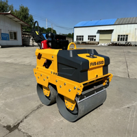 Compacteur routier vibrant diesel à double tambour réversible de qualité supérieure pour le compactage du béton
