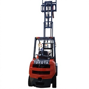 Used Toyota 3-Ton <b>Forklift</b> with 1070mm Fork Length LPG Gas Engine 4500KG Weight - Product Image 1