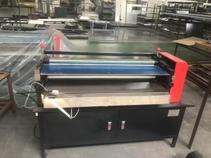 <span class=keywords><strong>Colle</strong></span> thermofusible semi-automatique Machine manuelle de collage de revêtement adhésif de feuille de papier de <span class=keywords><strong>carton</strong></span> - Product Image 2