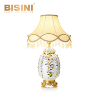 Lampe de Table en cuivre plaqué or, avec abat-jour en porcelaine, design rétro de Style italien Exclusive