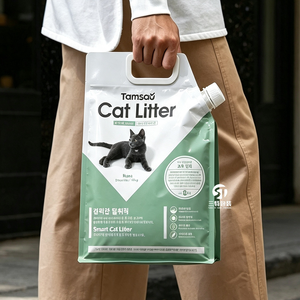 Custom Thick Bentonite <b>Cat</b> <b>Litter</b> Bag Aluminized Spout Stand Up Zipper Pouch with Strong Carry Handle - Product Image 4