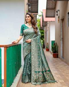 Kanjivaram Silk pattu Saree มีผ้าทอ pallu และตัดกันจากผู้ส่งออกอินเดีย - Product Image 2