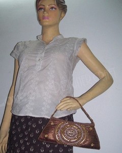 Bolso de Mano de Fiesta Lowellcraft Personalizado de Primera Calidad para Mujer, Bolso de Noche Elegante con Bordado de Satén - Product Image 4