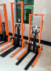 समायोज्य फोर्क चौड़ाई के साथ 1 टी मैनुअल स्टेकर: विभिन्न पैलेट आकारों के लिए अनुकूलनीय - Product Image 2