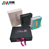Boîte-cadeau de luxe avec logo en feuille pliante en papier carton perruque magnétique emballage de vêtements boîtes de paquet de cheveux avec insert en satin