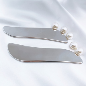 Planche de massage Gua Sha en acier inoxydable 304 en forme de S pour le soin de <span class=keywords><strong>la</strong></span> peau – Outil de <span class=keywords><strong>beauté</strong></span> professionnel - Product Image 5
